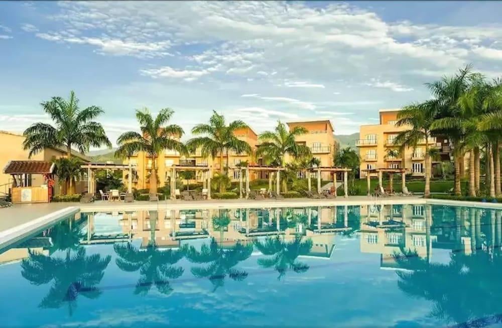 Wyndham Garden Villavicencio Rnt 26993 Restrepo  Ngoại thất bức ảnh
