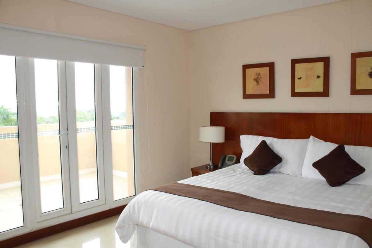 Wyndham Garden Villavicencio Rnt 26993 Restrepo  Ngoại thất bức ảnh